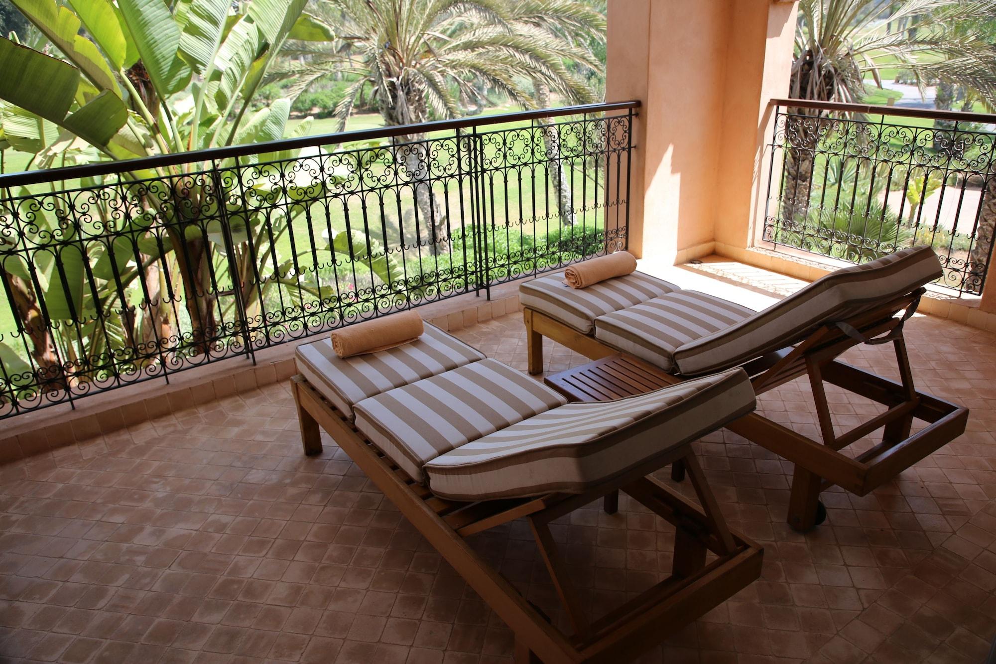 Tikida Golf Palace Αγκαντίρ Εξωτερικό φωτογραφία A balcony at the resort